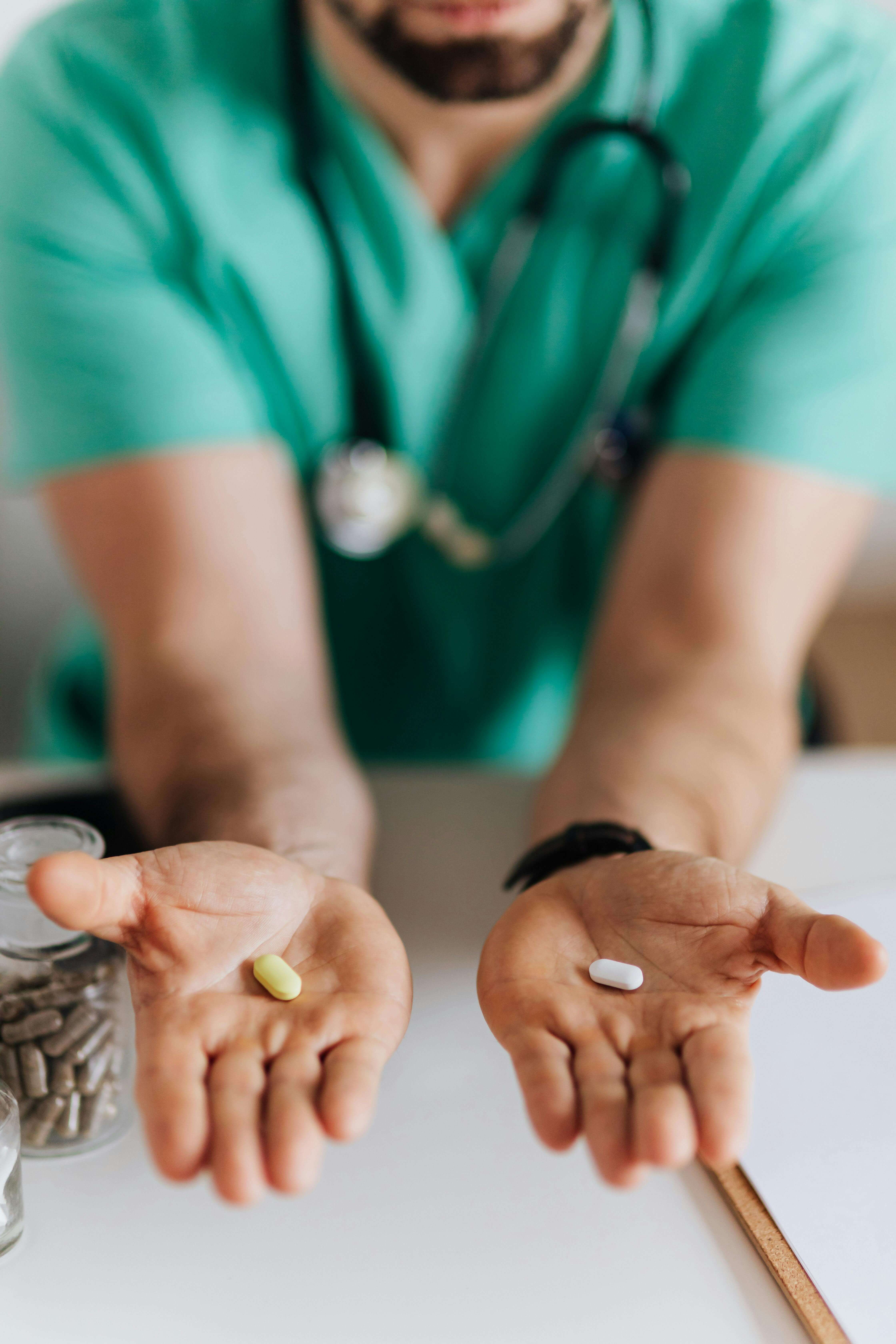 Image of a licensed provider visiting a patient in the comfort of their home